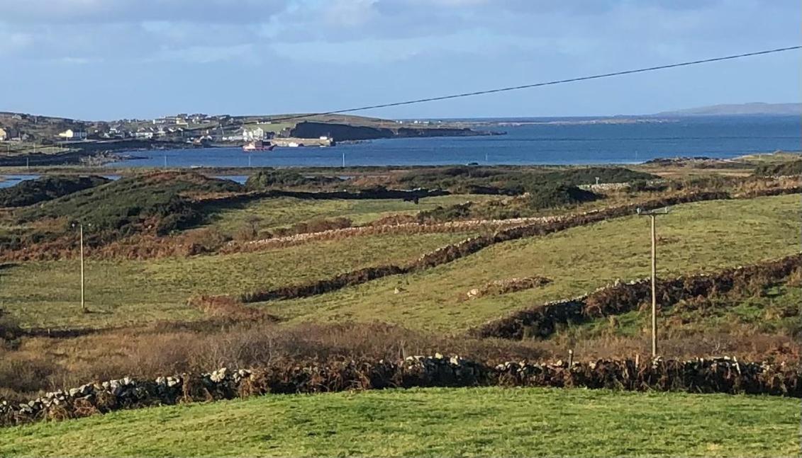Bruion Connemara Apartment Cleggan Exterior photo
