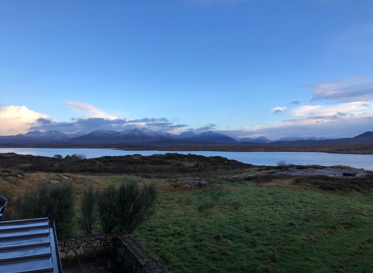 Bruion Connemara Apartment Cleggan Exterior photo